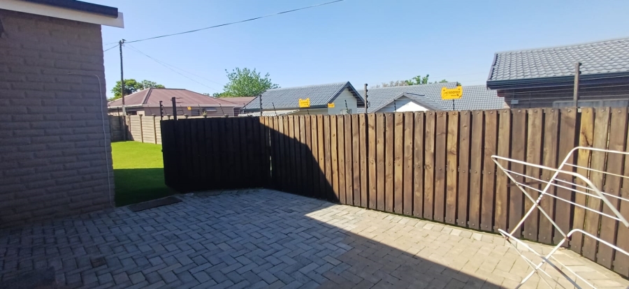 5 Bedroom Property for Sale in Morelig Free State